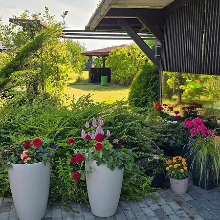 Holiday home Szumi